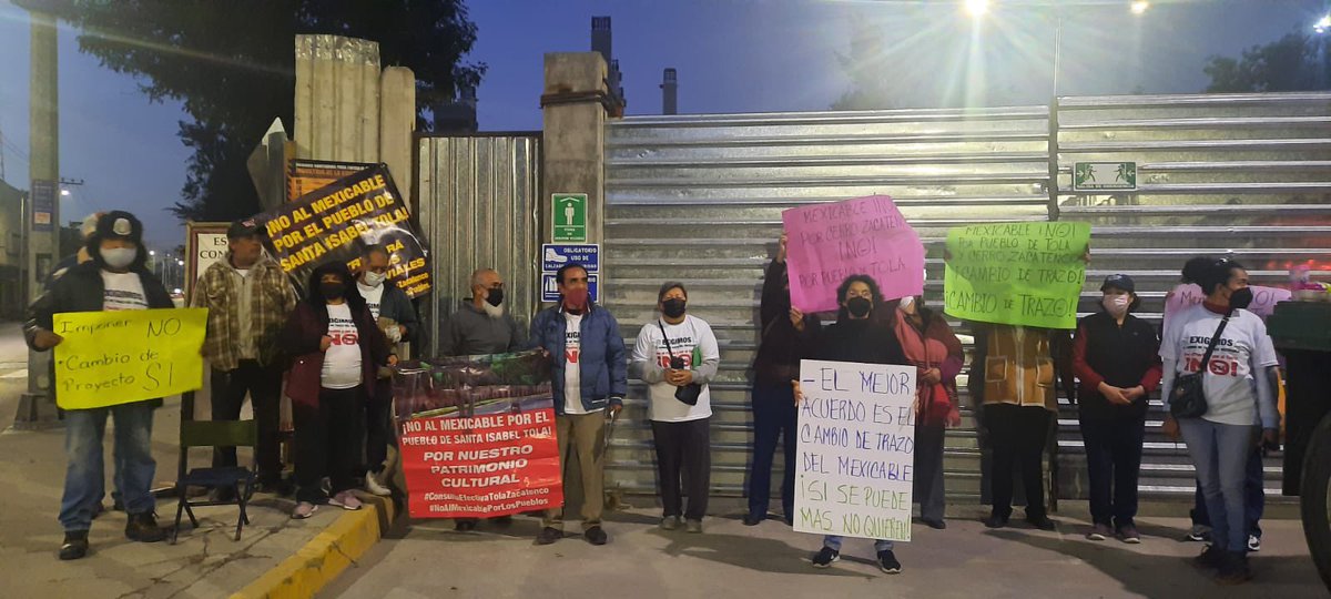 Cerrando la obra de la estación Indios Verdes del Mexicable. No hay cambio de trazo, no hay Mexicable. “Mexicable por el pueblo y por el cerro NO” <a href="/Claudiashein/">Claudia Sheinbaum Pardo</a> <a href="/SEDEMA_CDMX/">Secretaría del Medio Ambiente</a> @seduviCDMX <a href="/AristeguiOnline/">Aristegui Noticias</a> <a href="/OnceNoticiasTV/">Once Noticias</a> @NTelevisa_com <a href="/IMER_Noticias/">IMER Noticias</a> <a href="/asilascosasw/">Así Las Cosas</a> @elwesomx