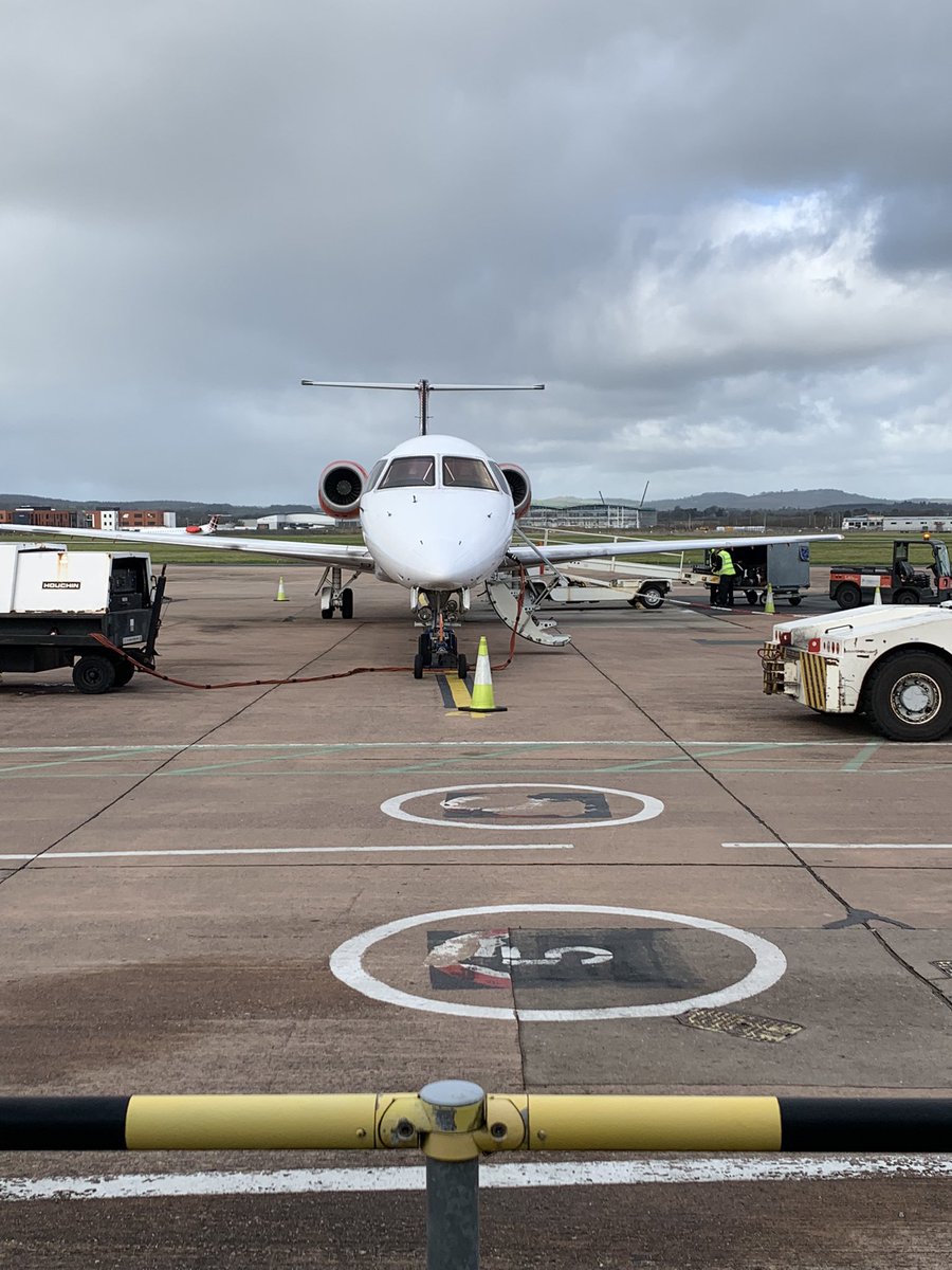 hayley_chami's tweet photo. Industry based teaching comes to life in the workplace our @cityplym level 3 tourism students are currently studying UK Airports, backed up with a trip to @Exeter_Airport to experience a typical operational  day #airport #aviation #bepartofit #weareourpartners https://t.co/PQPMNMMFo9