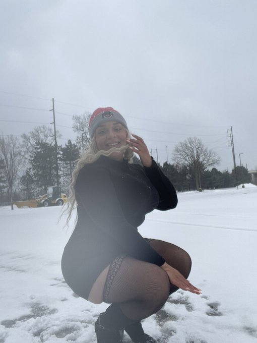 I am available now in Columbus, Ohio, United States! To get in touch, visit me on @trystlink https://t