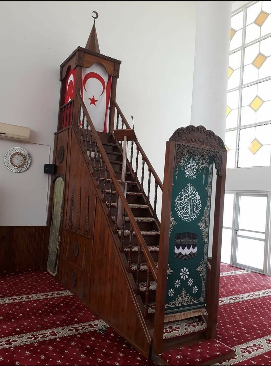 “Ey iman edenler! 
Eğer bir fâsık size bir haber getirirse onun doğruluğunu araştırın. Yoksa bilmeden bir topluluğa kötülük edersiniz de sonra yaptığınıza pişman olursunuz.” 
 Hucurât, 6.
Kişinin her duyduğunu söylemesi, ona günah olarak yeter."
        ( Hadis-i Şerif)