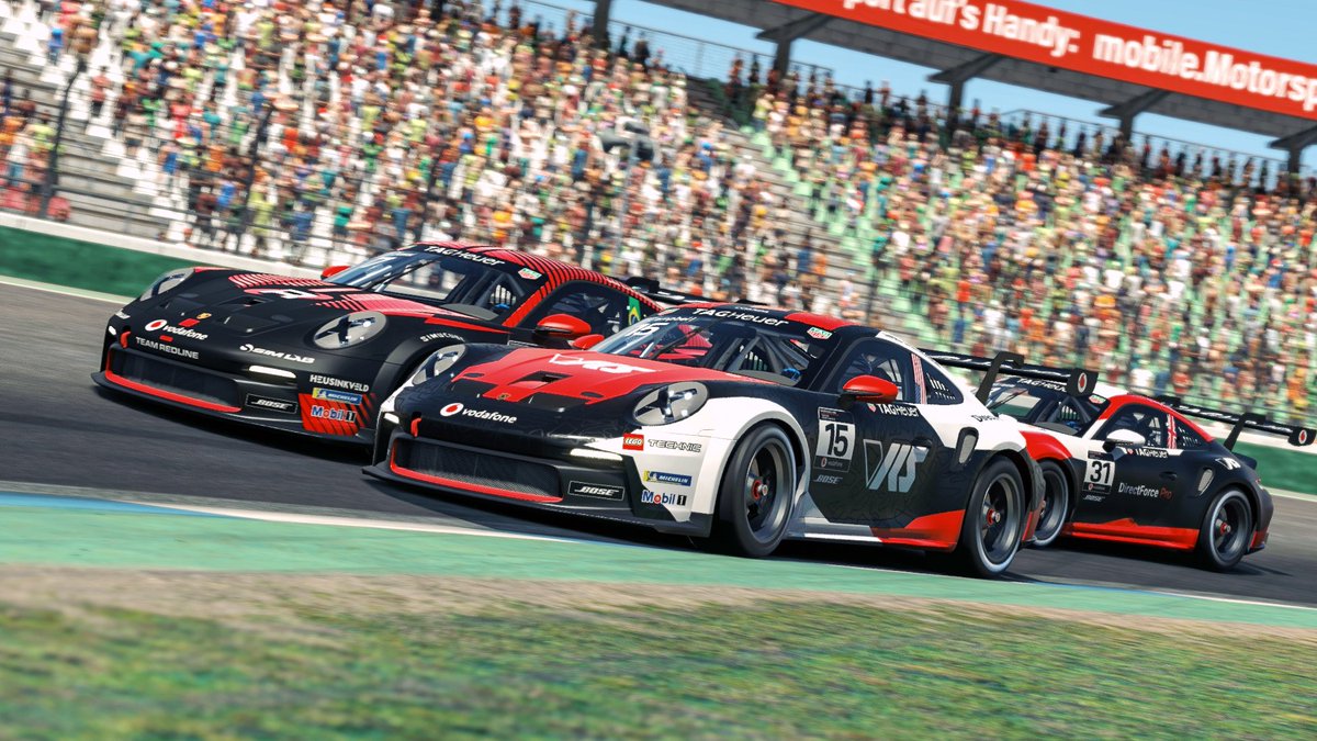 #PESC - It’s race day <a href="/iRacing/">iRacing</a> for the #Porsche <a href="/TAGHeuer/">TAG Heuer</a> Esports Supercup. The 2022 season kicks off at Hockenheim Grand Prix circuit with 35 virtual #Porsche #911GT3Cup

Sprint: 20:00 CET
Main race: ca. 20:25 CET
 
📺 youtube.com/c/Porsche
📺 twitch.tv/porsche