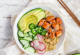 Eating a diet rich in #omega3 fatty acids can help ward off #HeartDisease. Many fish, such as salmon, tuna, sardines, and herring, are rich sources of omega-3 fatty acids. Aim to eat fish at least twice a week. 

Try this salmon poke bowl: bit.ly/salmonpokebowl

#HealthyEating