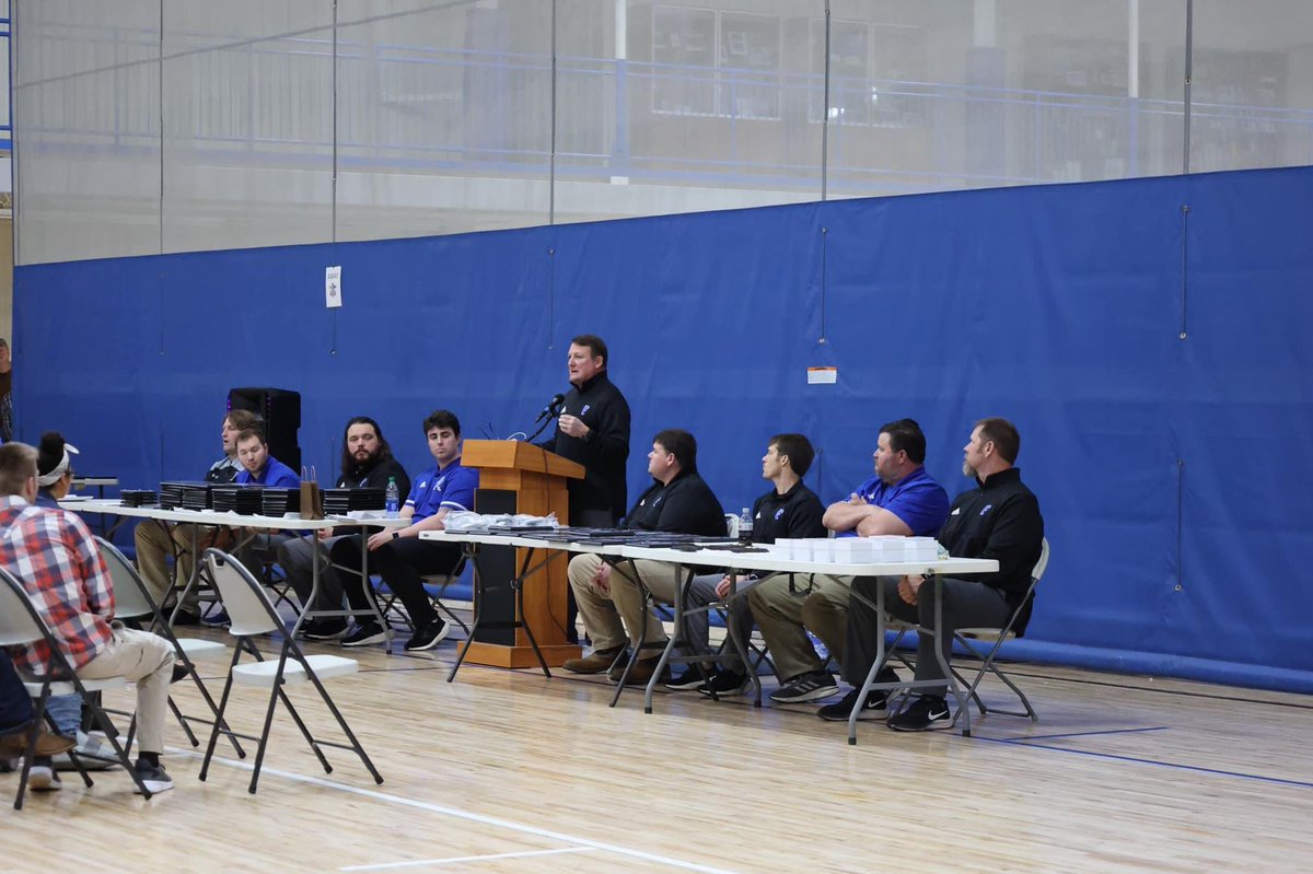 Great football banquet last night to honor our 2021 Football Team!