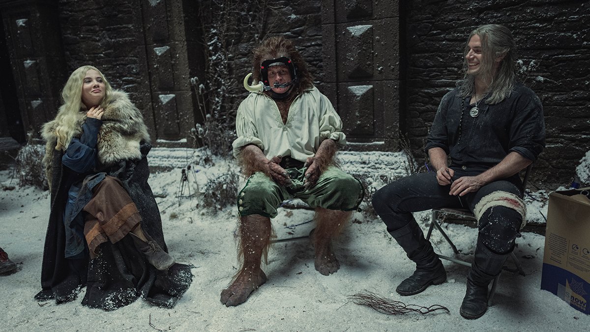 The Witcher on Twitter: "BEHIND THE SCENES: Nivellen takes a break from playing host to Geralt and Ciri. https://t.co/zM8ToDddeS" / Twitter