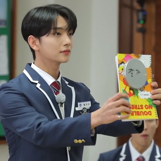 wordstheoutside's tweet image. 효능감? 생동감?
일단뭐든누려야합니다
#beingrandom