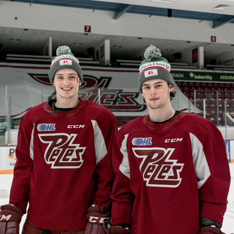 PetesOHLhockey's tweet photo. Each year, hundreds of patients in Canada need a stem cell transplant from an unrelated donor to save their life - many of whom are facing the challenges of finding a matching donor. 

Join @CanadasLifeline Stem Cell Registry and #BeAHero to those in need. @hkygivesblood