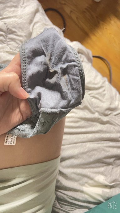 今天產出的褲褲～  #原味 #原味內褲 https://t.co/vhoiq2NzKr<a href="/tag/%E5%8E%9F%E5%91%B3"class="tags">#原味</a><a href="/tag/%E5%8E%9F%E5%91%B3%E5%85%A7%E8%A4%B2"class="tags">#原味內褲</a>