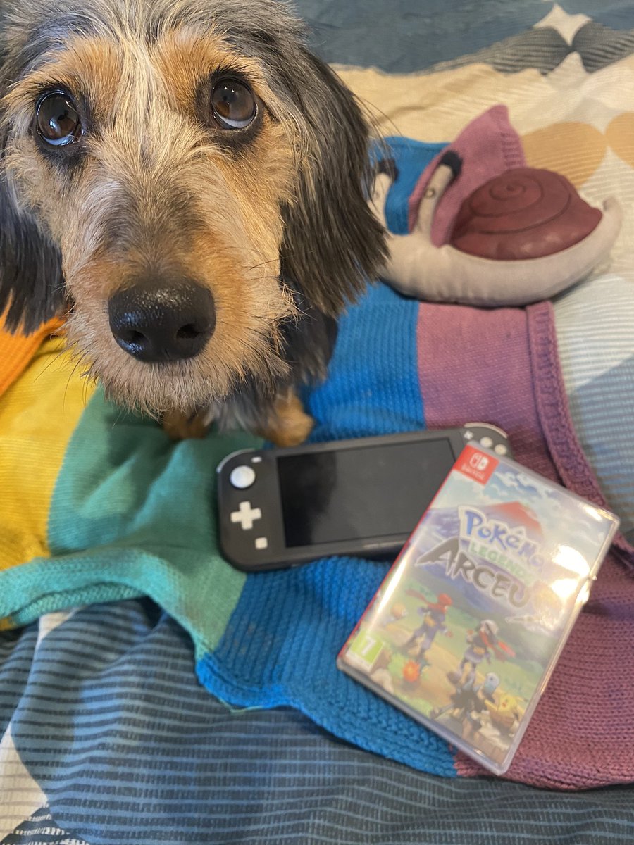 TenderUK's tweet photo. Our Tender team have shared photos of their daily Acts of Kindness - on Wednesday, we were all about self-care, so the team treated themselves to something they enjoyed, whether it was coffee and cake, a gaming break, taking the time to read or gardening! 📖☕️🌷🕹 https://t.co/ylCjdZF69n
