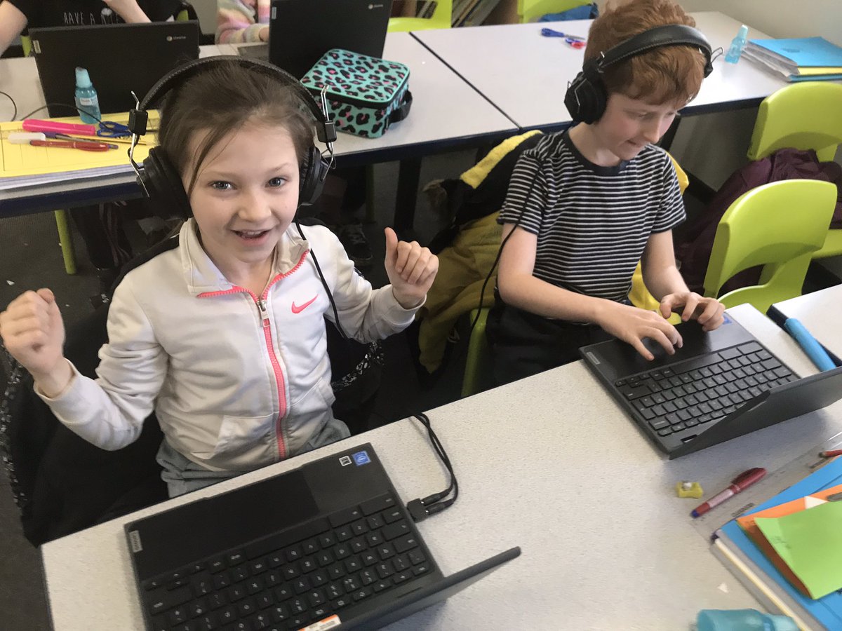 ysgolnantygroes's tweet photo. Huge excitement as we all receive messages from @sumdog that the new #3DHouses are here! #maths https://t.co/F3R6kw84bD