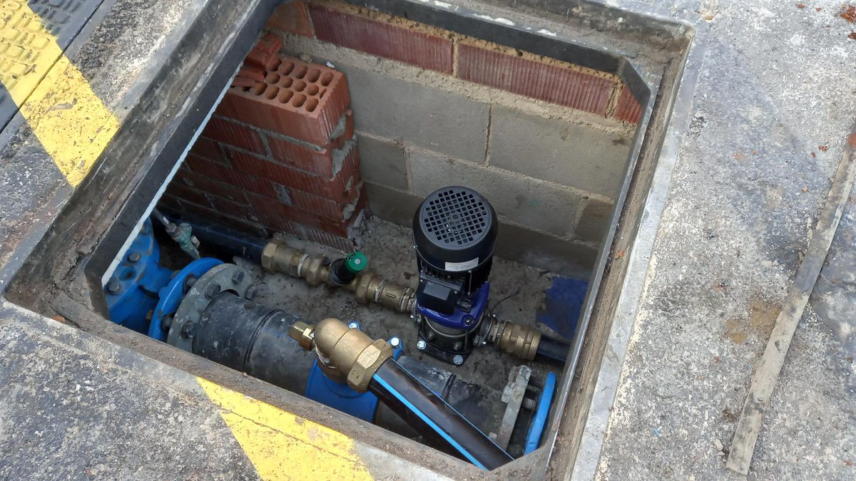 GlobalOmnium's tweet photo. 🔝🔝En #Altafulla ya han estrenado nuestras fuentes del futuro, fuentes de agua filtrada y refrigerada 💦 como las que tenemos instaladas en #Valencia. ¿Quieres verlo? 📸 #byebyeplastics https://t.co/JjXbrYgB67