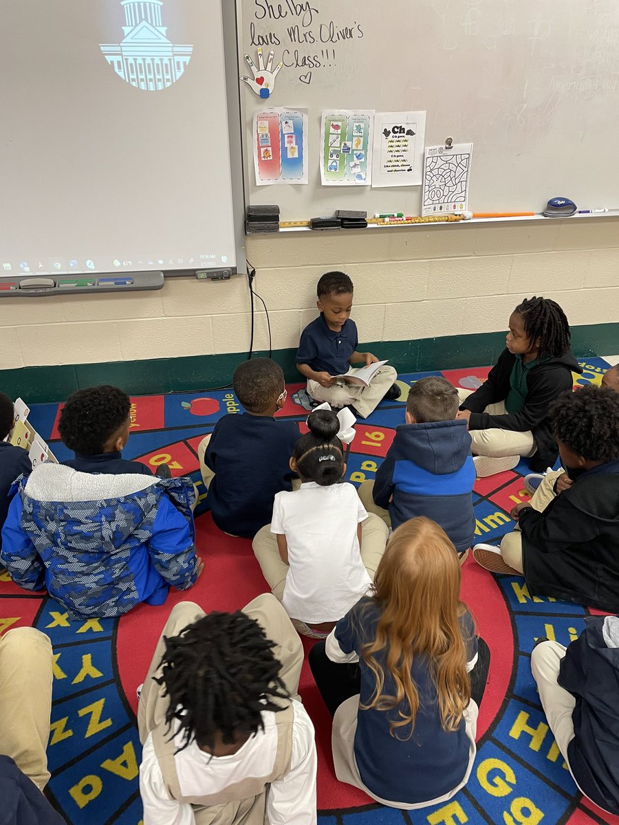 Story time with Gabriel in Mrs. Oliver’s class this week. This sweet independent reader enjoyed reading to his peers just as much as his peers enjoyed him reading to them!! @DicksonTigers @ERDLitCoach