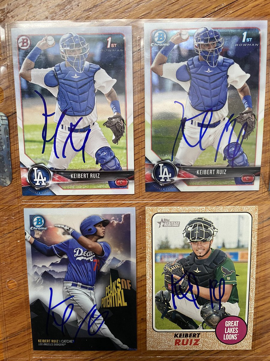 IpSigned's tweet image. Keibert Ruiz signed in person at Spring Training as a member of the Dodgers #keibertruiz #dodgers #nationals #mlb #Autographed #inpersonautograph #Signature