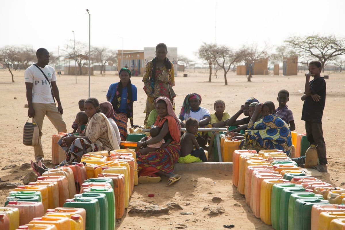 #Resettlement is an urgent necessity for hundreds of thousands of people in dire need of a safe home. Right now, we have Experts in 22 countries identifying #refugees in need of resettlement and working to find them a safe pathway to safety.