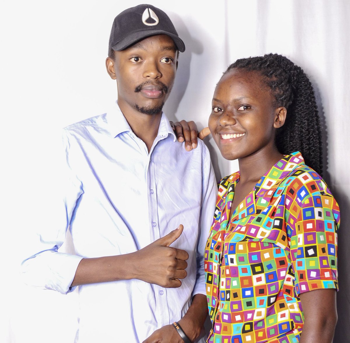 HateNoOne1's tweet photo. Babandi baba imahanga babifashe uko bitari nizere ko babonye #rameki mwenyewe, ntibakamwitiranye one day njye uzanantembereze muri Gabon broh😍 https://t.co/HsgnIWfccb