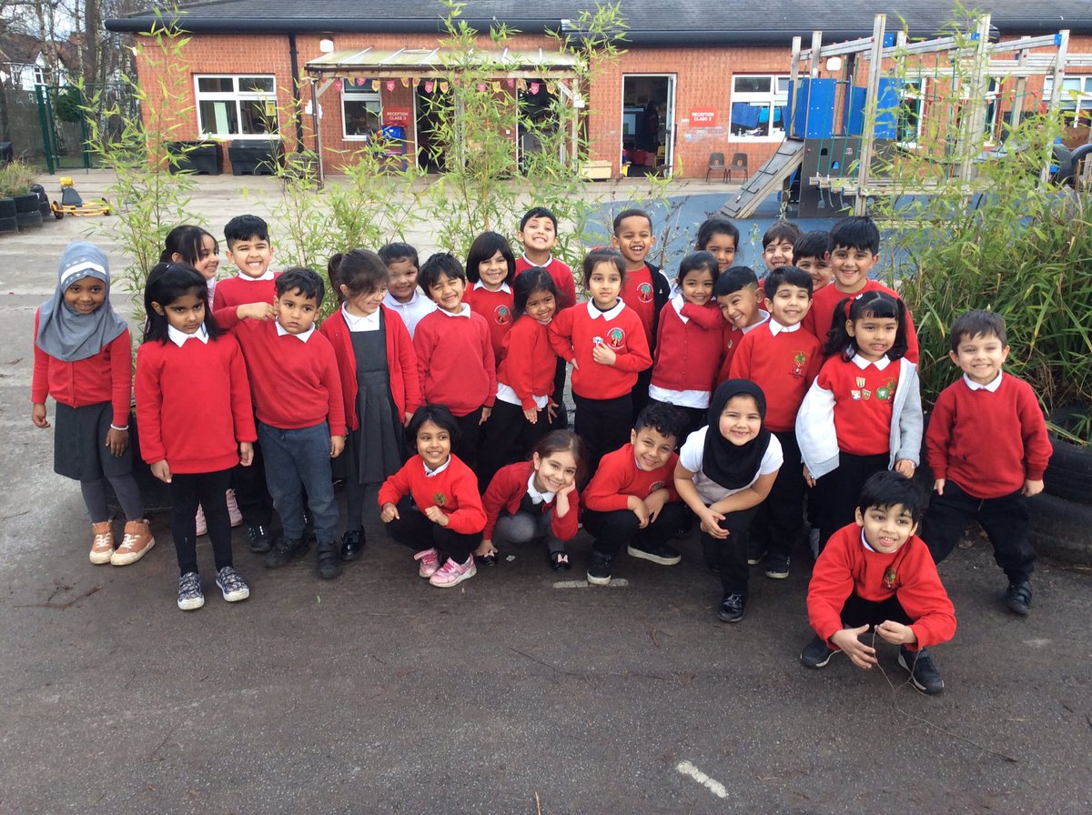 MrsPorteousBps's tweet photo. I am so proud of everyone in Reception Red group this week. ALL of the children were superstar readers and read every day! Outstanding! 🌟🌟🌟🌟🌟🌟@MissChick14 @BirchfieldsPS https://t.co/m1e0AaLp6X