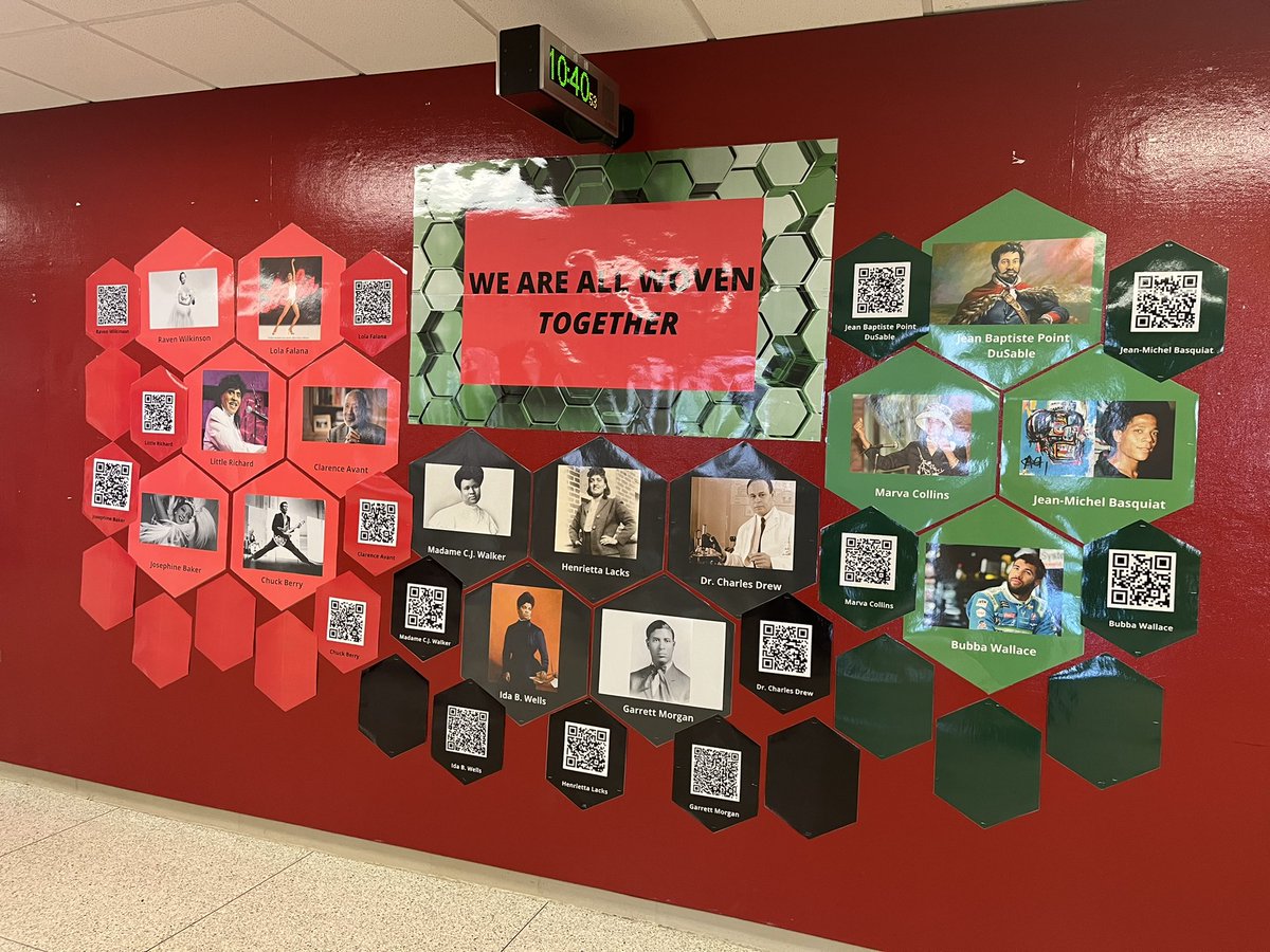 Glenbard South celebrates Black History month! Thank you to our students in BEU and Ms. Harper for this beautiful display!