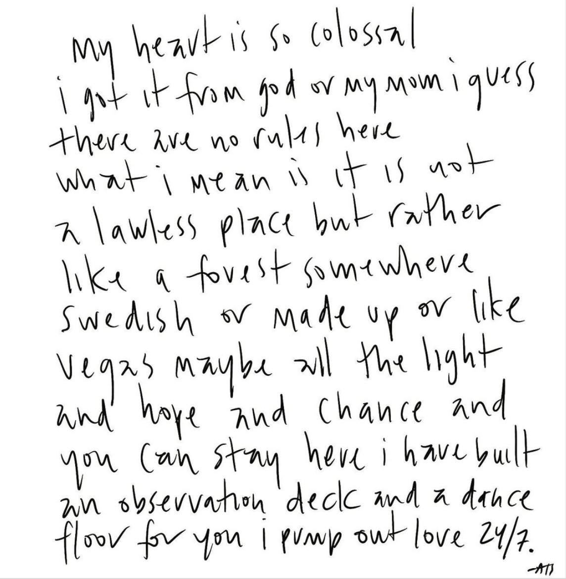 amyturnsharp's tweet photo. 24/7 top-shelf love https://t.co/IRuNRZsnWC