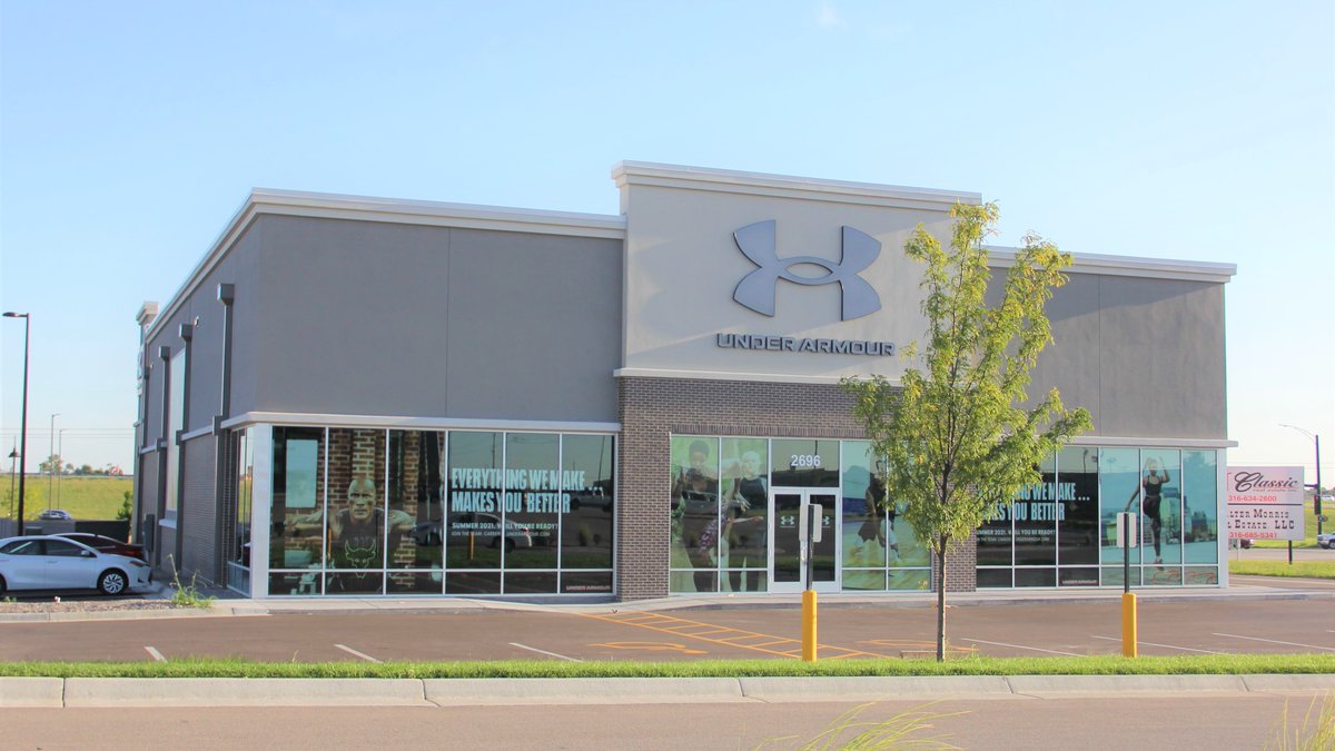 JacoBuildBetter's tweet photo. Today is the opening day for @UnderArmour on North Greenwich Road in Wichita, KS!
Our Project Manager Brian Venneman and Superintendent Chris Walters have done an incredible job with this project.
#Jaco #JacoGeneralContractor #BuildBetter #RethinkConstruction https://t.co/phzj36sHZW