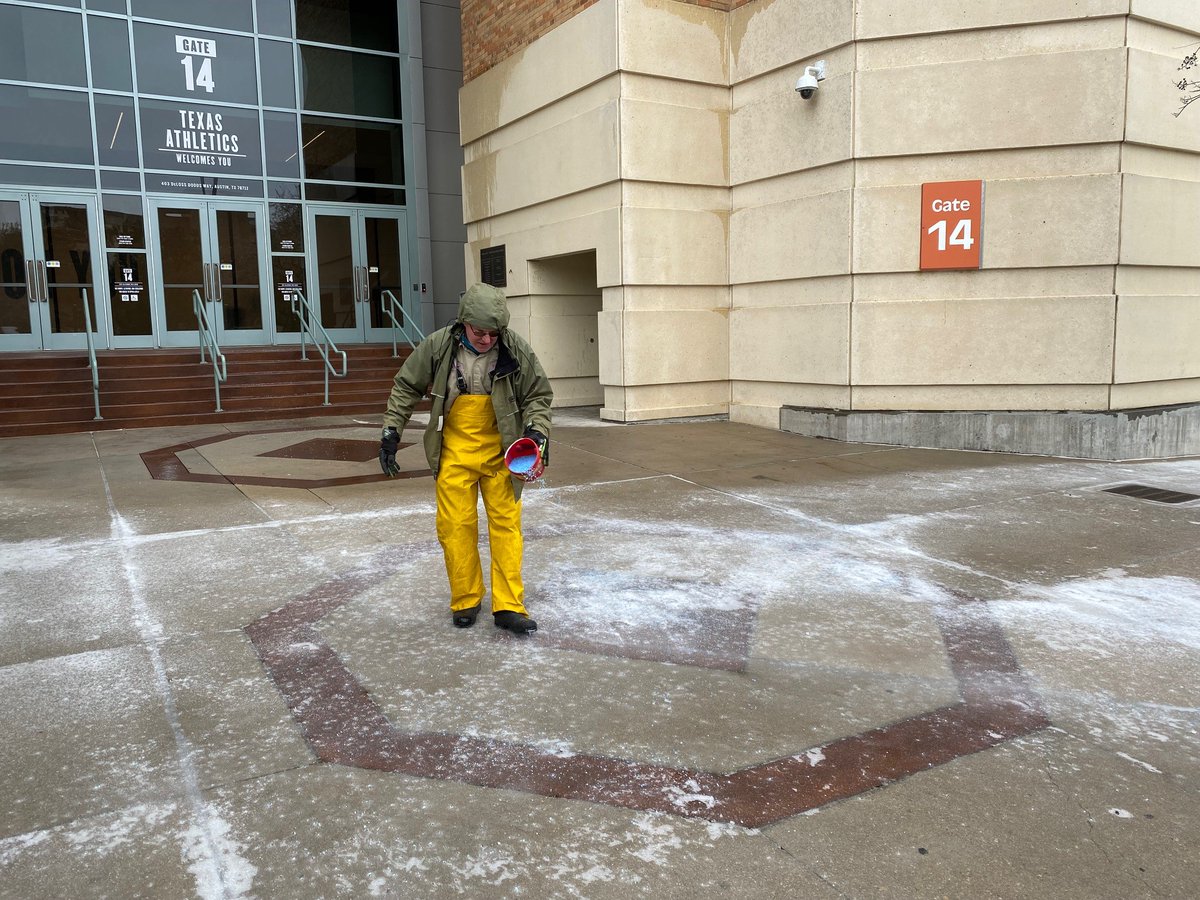 UTOperations's tweet photo. Landscape Services team members are on the front lines as essential employees, applying ice melt to keep campus sidewalks safe on campus. Thanks so much for all you do! #FASService https://t.co/GbNaVlaNGq