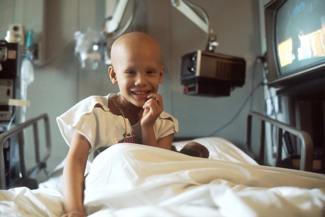 clickurway's tweet photo. I hope you all know how precious every second of life is. Sending my warm thoughts this cancer day.

#WorldCancerDay https://t.co/RwRWs4LCuO