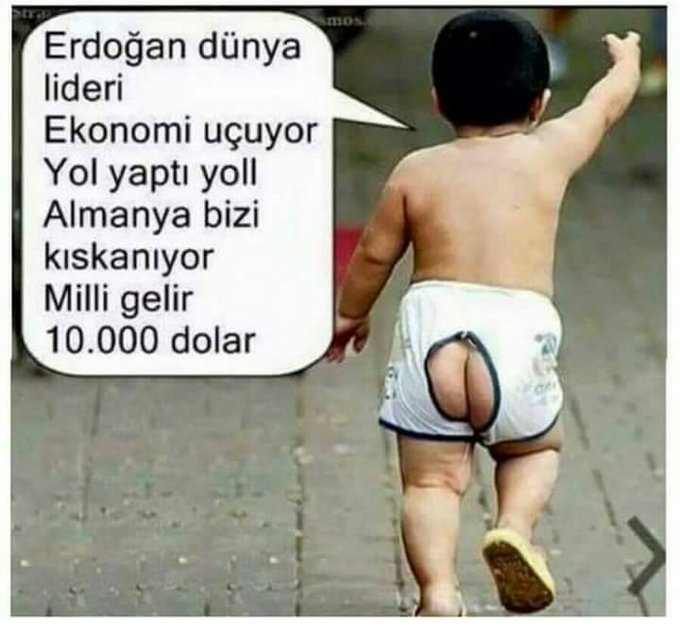 HMT_58_'s tweet photo. AKP'ye rağmen dindar kalanın evliya;
MHP'ye rağmen vatansever kalanın milli kahraman ilan edilmesi gereken bu dönemde:
👇
Bu iktidar olmasa bu milletin önü açılmazdı demek.

Gerçi bu iktidar bu milletin sadece önünü değil arkasını da açtı, orası da ayrı konu tabii.. Oytun https://t.co/AGyHVAeF9O