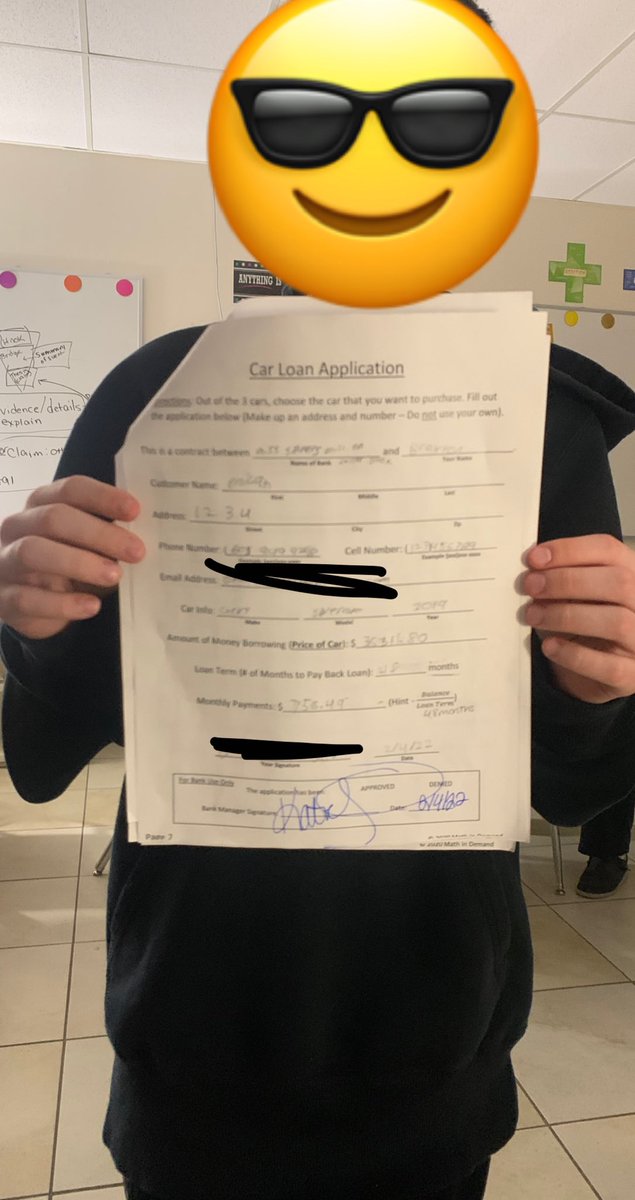 _katiepulscher's tweet photo. These kiddos learned how to find simple interest, so what a better way to learn more about interest than practicing buying a car! They had to find the bank with the best deal, fill out a car loan application, and write a check.
#lifeskillsmath #middleschool #middleschoolteacher https://t.co/rB9L3cvLpW