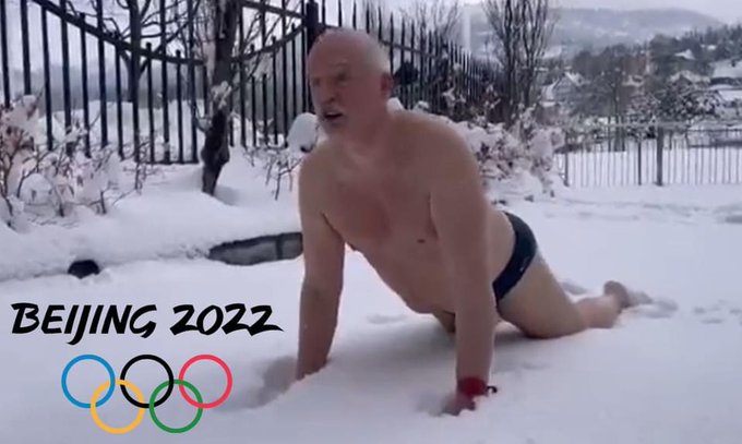 FKxIy3rXIAcggzz?format=jpg&name=small