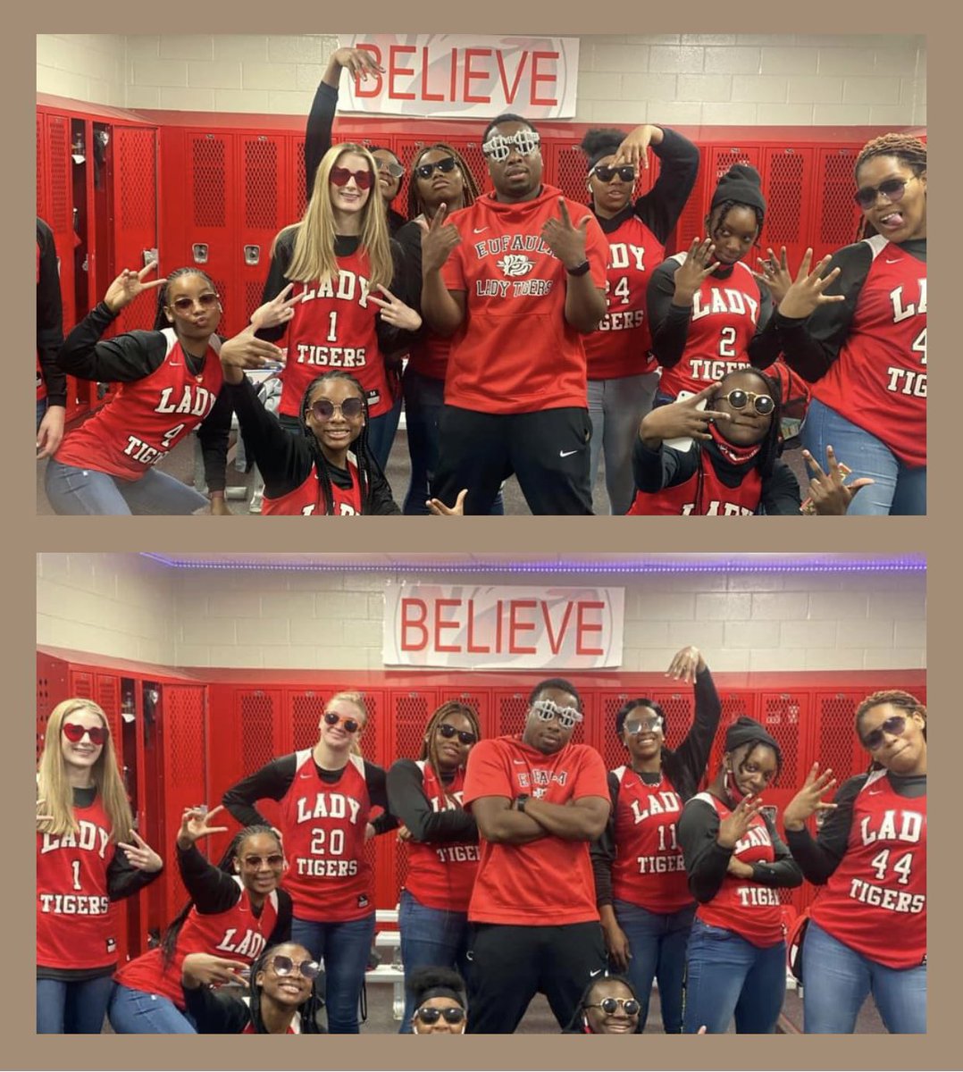 coachcliatt's tweet image. They made me put the 💲glasses on 😂. #GameDayVibes #LockerRoomVibes #Hoopcoming2022 #SeniorNight 
#LastRegularSeasonGame #LoveThisTeam 🏀 @EufaulaALWBB