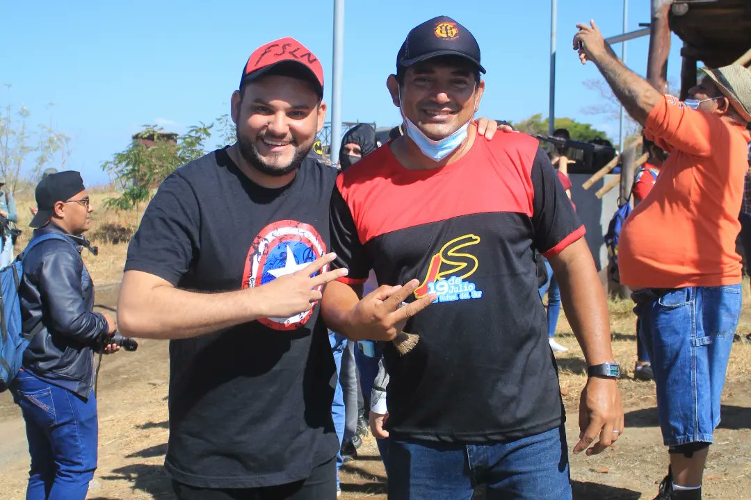 #Mateare // Lanzamiento del plan verano de juventud Sandinista ❤️🖤 en el mirador de la laguna de apoyeque
#𝙎𝙤𝙢𝙤𝙨𝙋𝙪𝙚𝙗𝙡𝙤𝙋𝙧𝙚𝙨𝙞𝙙𝙚𝙣𝙩𝙚 
#𝐆𝐨𝐛𝐢𝐞𝐫𝐧𝐨𝐬𝐋𝐨𝐜𝐚𝐥𝐞𝐬𝐍𝐢