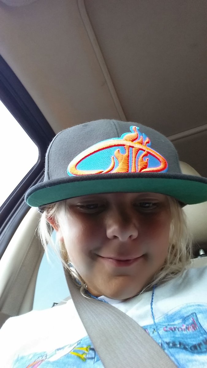 livfuller12's tweet photo. GAME DAY!!!
πͺπͺπͺ
#LETSGETITCT https://t.co/pMVXlJG1h8