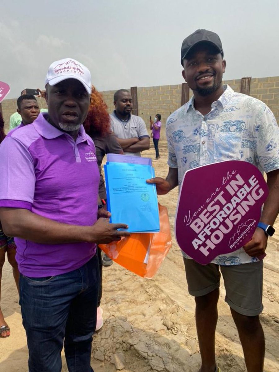 omomulika's tweet image. Bamidele and Tolu Onalaja are pure geniuses in the real estate business. 
#revolutionplusproperty