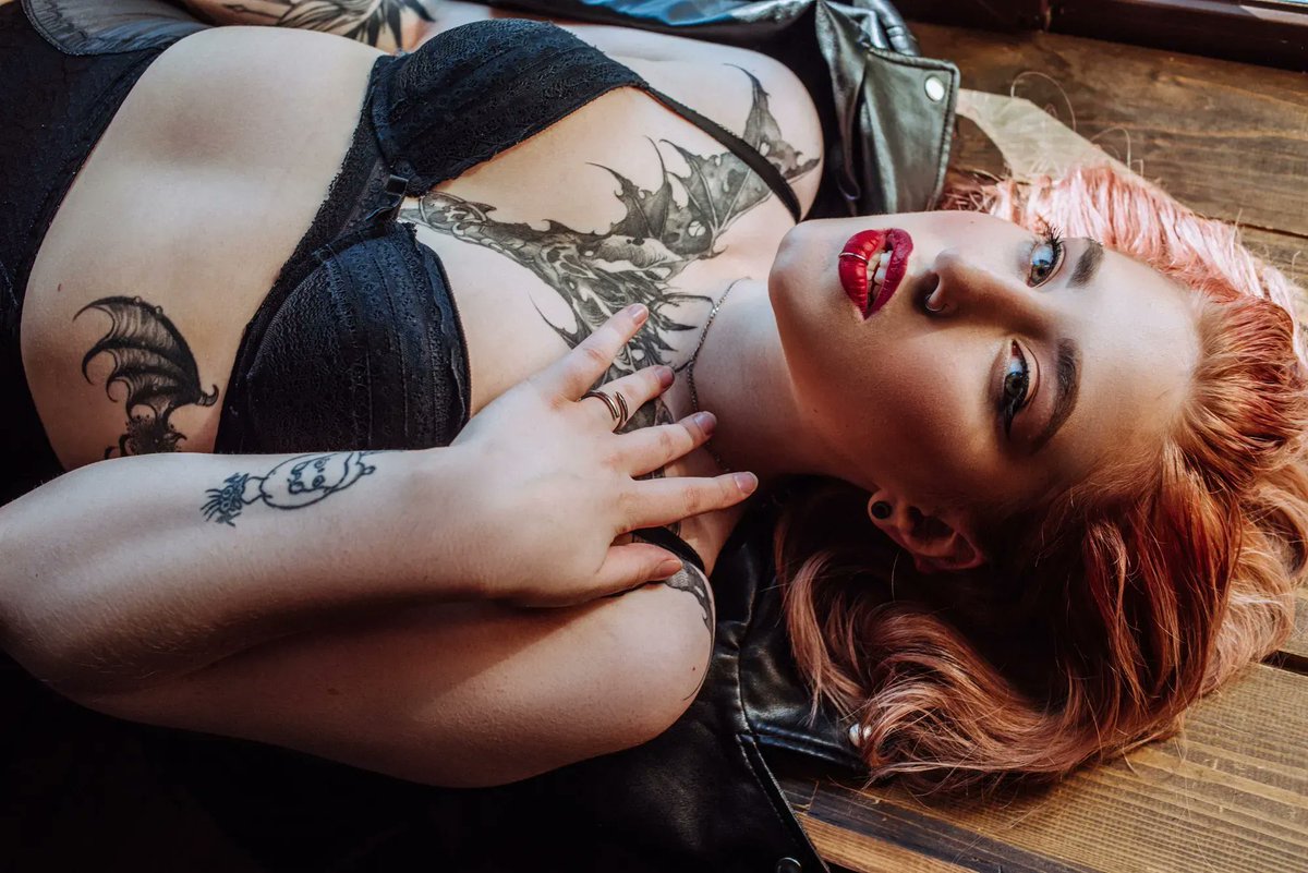 BimBimDotComOff's tweet photo. #ChristinaJackson is a true #inkedbabe 😋

Ready to go wild? Do it here https://t.co/j22PwFCGYd

#BimBim #wildbabe #inkedangel #redlips #tattedup https://t.co/lY3uUfgngo