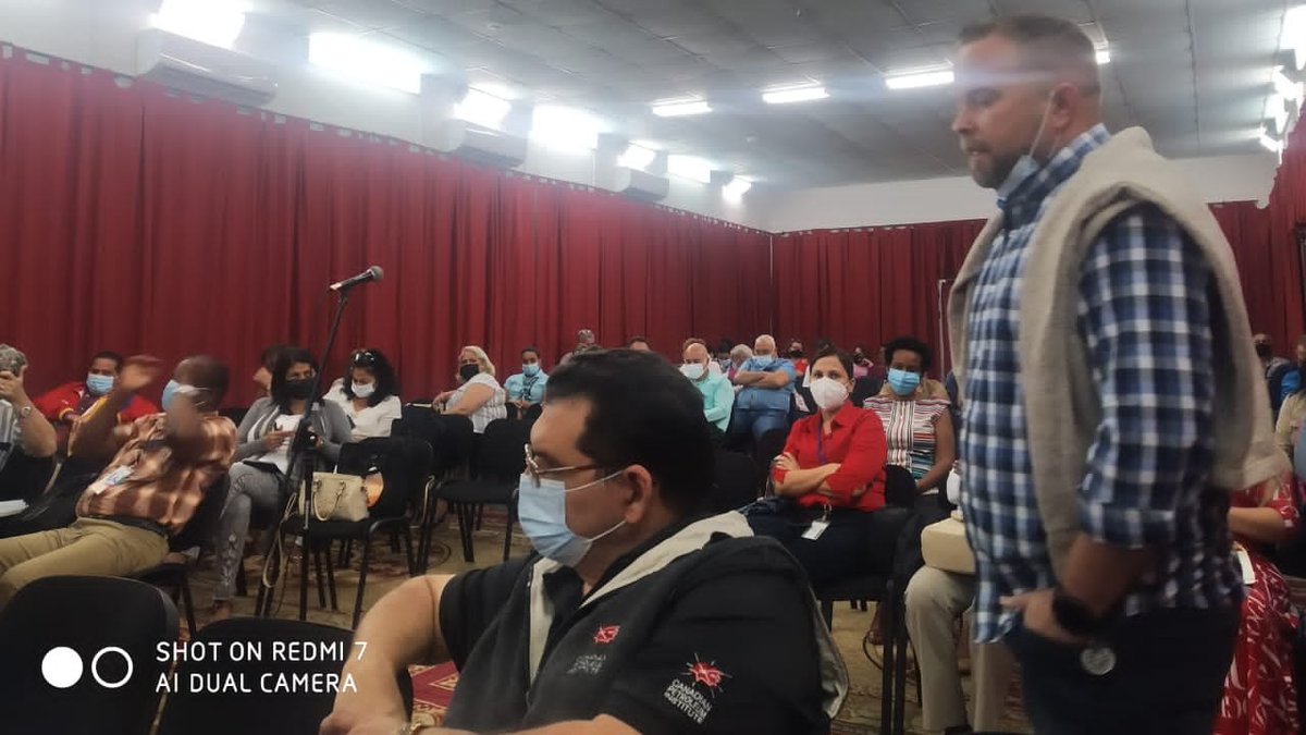 EnergiaMinasCub's tweet photo. Hoy se realiza:
➡️Reunión de trabajo anual de @cubaniquel con la presencia de @ValdesMenendez 
➡️Análisis del trabajo de Cuadros en @Cubapetroleo1 
Trabajamos #PorUnDesarrolloSostenible para #Cuba https://t.co/rrNydatTmk