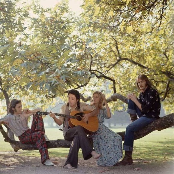 mccartneyist's tweet photo. wild life by paul mccartney and wings (1971) https://t.co/J9ScKBwkks
