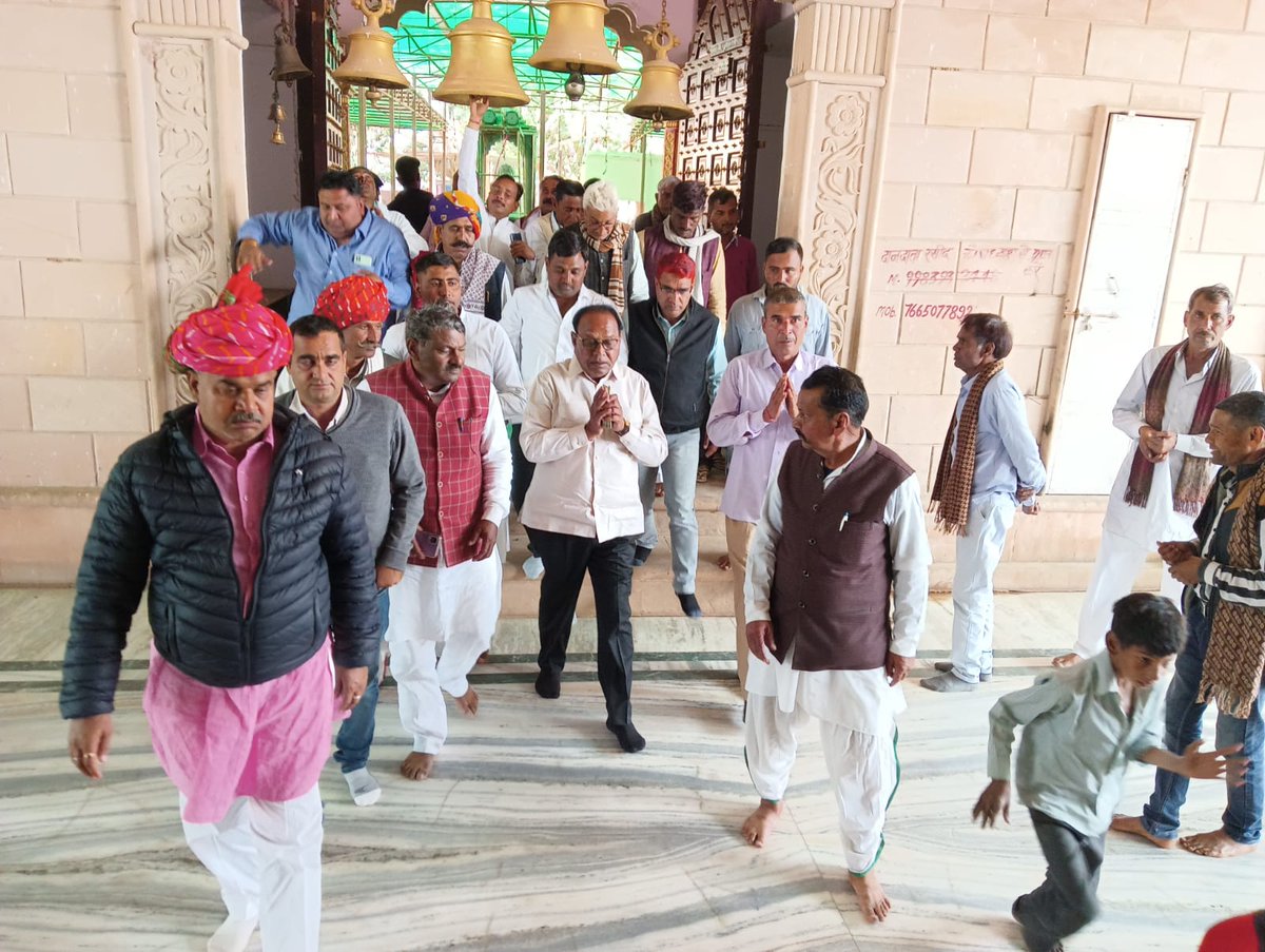 raj_indianews's tweet photo. #karauli
टोडाभीम-विधायक पी आर मीना रहे नादौती के दौरे पर
कई कार्यक्रमो में लिया हिस्या
पंचायत भवन व क्रमोन्नत विद्यालय का किया उद्घाटन 
कई शादी कार्यक्रमों में भी पहुचे विधायक
 मौके पर लोगों की सुनी समस्याएं।
@sumitsh55565643
@PrathaviRajINC https://t.co/3ckyYdW98Q