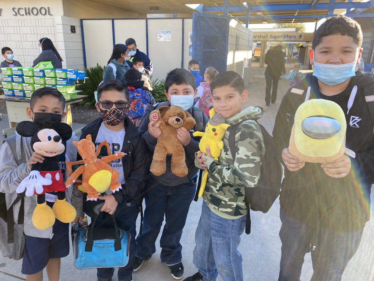 JoshRegerAP's tweet image. First Friday of the Month Spirit Day…Stuffed Animals! Our Superstars showing their school spirit with their stuffed animals. It’s a jungle out there!