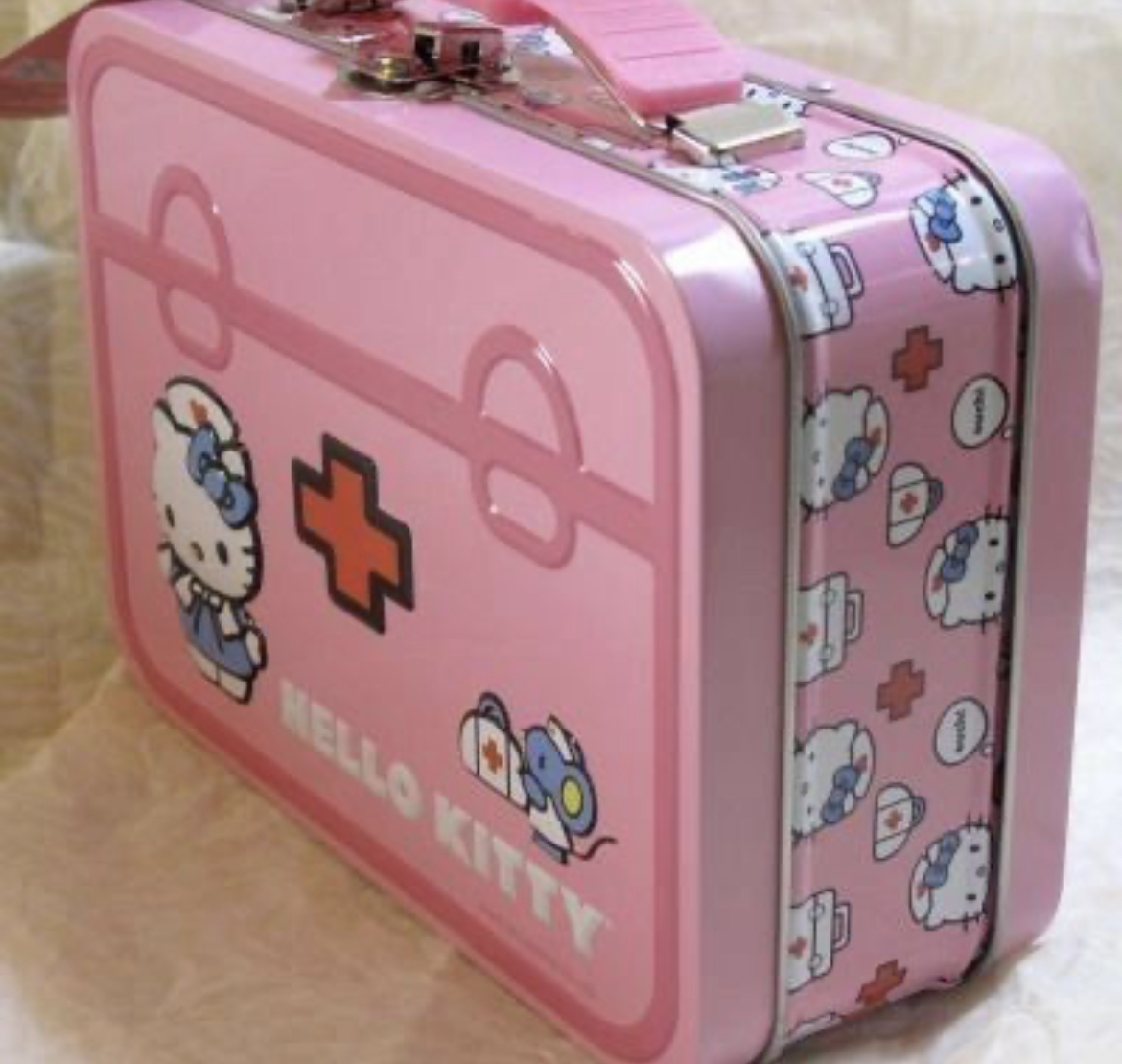 PicsHelloKitty's tweet image. 