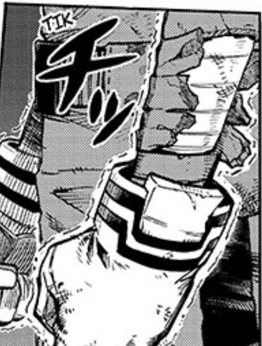 are these indents in his skin from wearing the mid-gauntlets nonstop? :( 