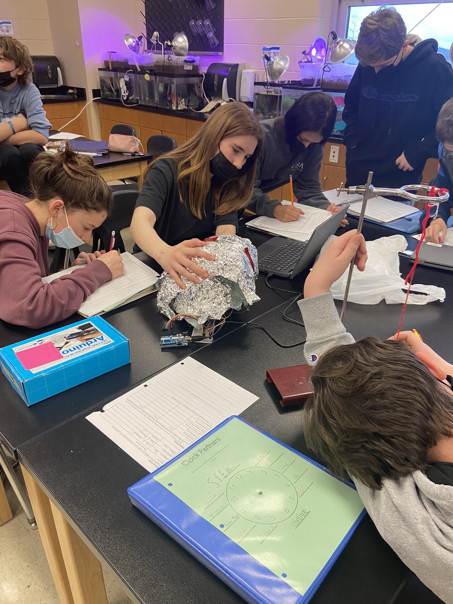 ChrisHynes18's tweet photo. Stem students made brain impact simulators this week in Ms. Radford’s classroom and then tested out the effectiveness of their homemade helmets. Kudos to Ms. Leader for helping make this project a reality! @StemCcps @SharonD_Lilly https://t.co/msY6zQVa8P