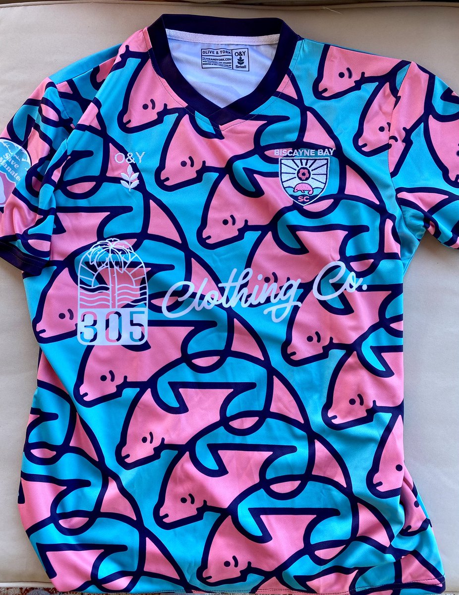 It’s the 🌊 🐮 giveaway! Enter to win our newest kit, designed by <a href="/Ferrandisco1/">F3R🧦</a> and produced by <a href="/olive_york/">O&Y</a> 

1️⃣ Follow us!
2️⃣ RT this far and wide!
3️⃣ Cross your fingers 🤞

One lucky winner will be drawn tomorrow! #UpTheManatees