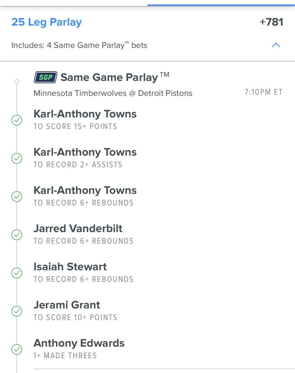 Cedrick_In4's tweet photo. 25 leg par where I missed just 1 is a brand new low for me!!😂😂😂.  Ayton was restricted to only 24 mins of playing time as he works himself back into form and finished with only 6pts.  #SoClose #Fanduel #Suns #Hawks #NBA https://t.co/INW1XueAW5