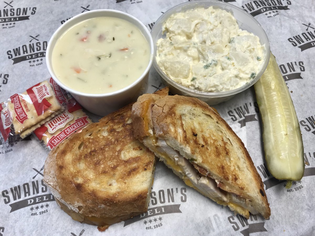 BevRevNews's tweet photo. Today’s #letsdish-Swanson’s Deli chicken cheddar bacon panini with jalapeño popper spread special, cream of chicken soup and must-have potato salad. So good! Send pix of your local favs to general@beverlyreview.net. #eatlocal https://t.co/bmKpJl0yxd