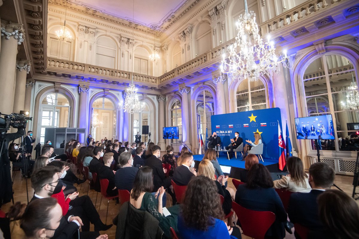 Leaving Slovakia 🇸🇰 after two days I am impressed by the leadership of <a href="/eduardheger/">Eduard Heger</a>, <a href="/zuzanacaputova/">Zuzana Čaputová</a>, and the many other representatives I met on the country’s green transition. It is important to act and do so with a steadfast commitment to leave nobody behind.