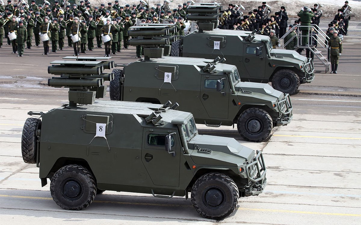 Бмд корнет д1. Птрк корнет д1. Тигр с птрк корнет. Корнет-д1 на базе впк-233116 тигр-м. Корнет-д1 самоходный противотанковый комплекс.