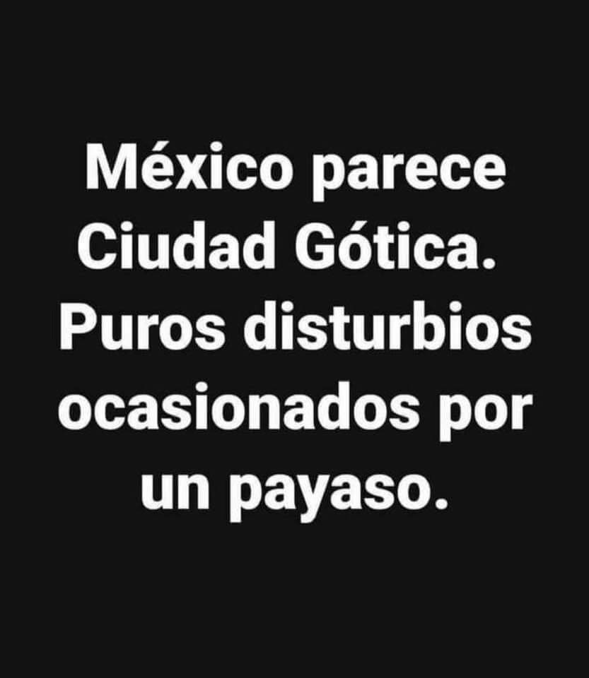Fireangel_76's tweet photo. Y con el Joker la sufriríamos menos. 😅 Me preguntó entonces quien sería Batman? @lorenzocordovav o @CarlosLoret 🤔 https://t.co/q2jLO8z63S