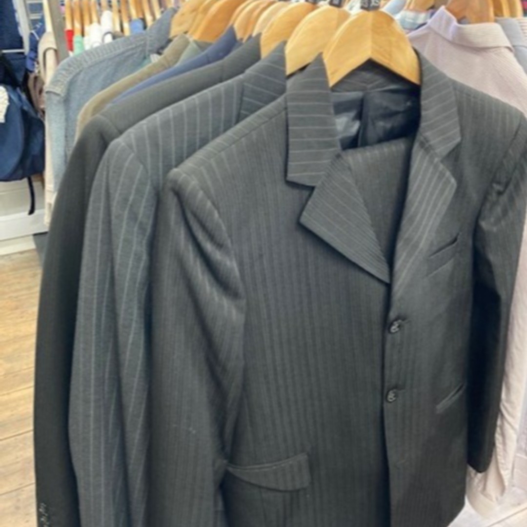 Looking for something smart to make that important first impression at a job interview or event? Consider saving money, and helping the environment, with a pre-loved two-piece from our Vintage Advantage charity shop. #shoplocal #prelovedisreloved #prelovedfashion