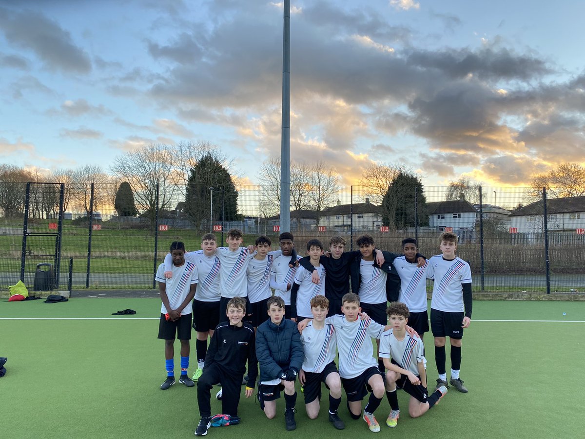 RiddlesdownPE tweet media
