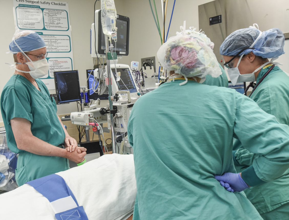 LevineCancer's tweet photo. As we honor #WorldCancerDay, we recognize the burden that cancer brings to our patients and their loved ones. We are here for you, always. Thank you for your trust in us 💗 @AtriumHealth @GiveAtrium https://t.co/MormrYg08W
