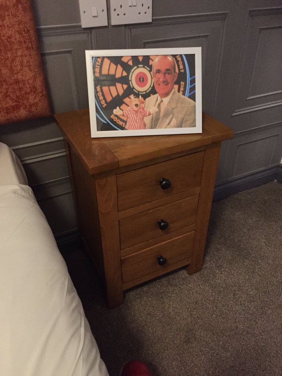 Booked a hotel last night for this evening and thought does anyone ever actually read the special requests. Turns out they do, they really do. Fair fucks