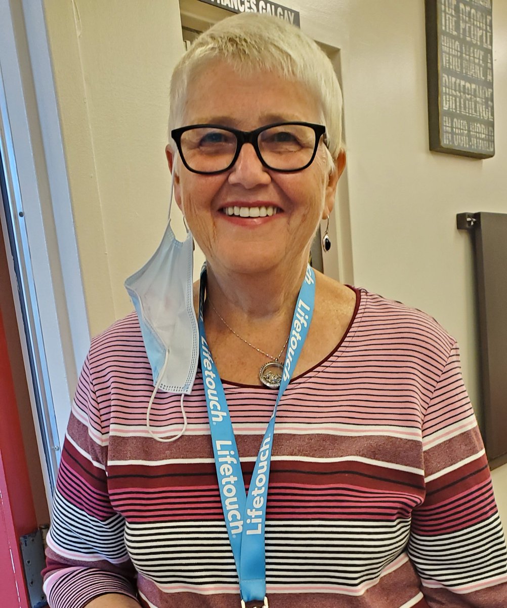 We challenge our students, staff and school community to consider an act of kindness this w/e. Help brighten someone else's day. Frances lived to help others. Let's all try to follow her example.